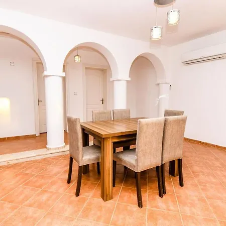 The Ultimate In An Ideal Location, Dalaman 1050 أكايا